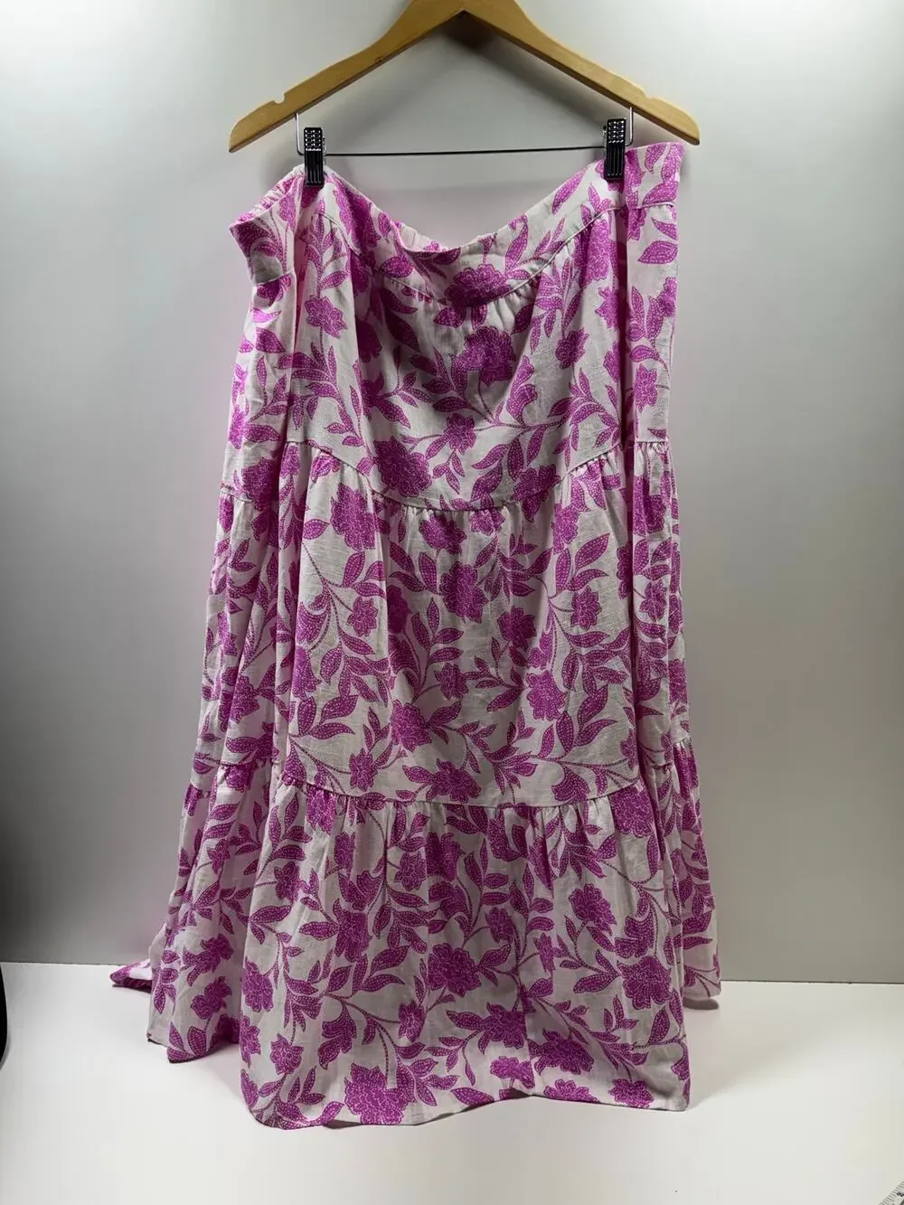 Lauren Conrad Women’s Boho Cottage Core Tiered Midi Skirt Plus Sz 3X Pink White